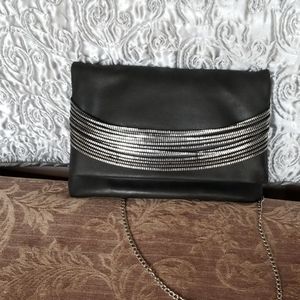 NEW Vegan Chain Crossbody Bag